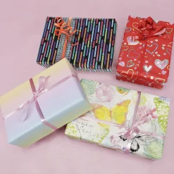 Nachhaltiges Geschenkpapier Bunte Herzen, Rot, 50 Cm X 50 M