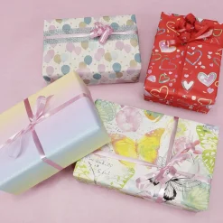 Nachhaltiges Geschenkpapier Bunte Herzen, Rot, 50 Cm X 50 M