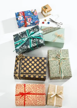 Recyceltes Kraftpapier Mit Grünen Palmwedeln – 50 M Geschenkpapier-Rolle