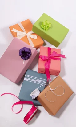 Recyceltes, Rosa Uni-Kraftpapier – 50 M Geschenkpapier-Rolle