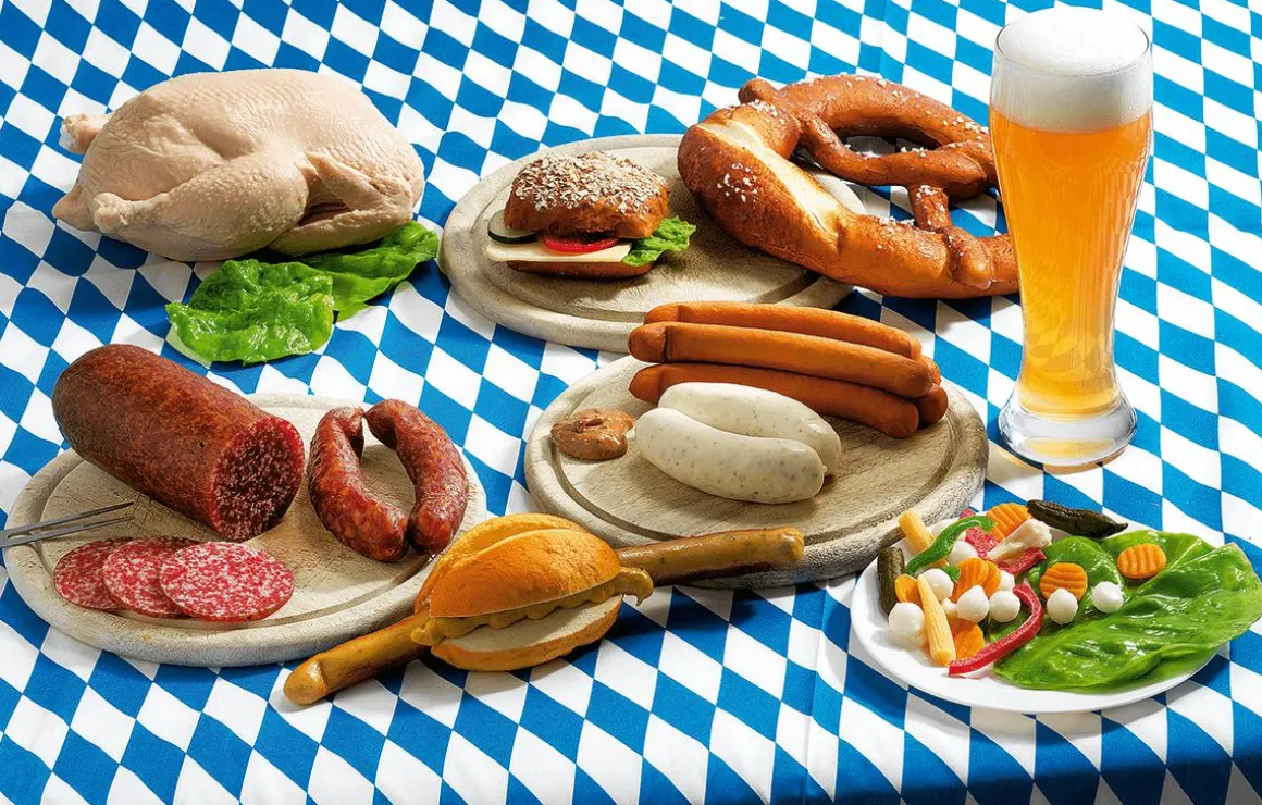 Vollkorn Brötchen Belegt Attrappe